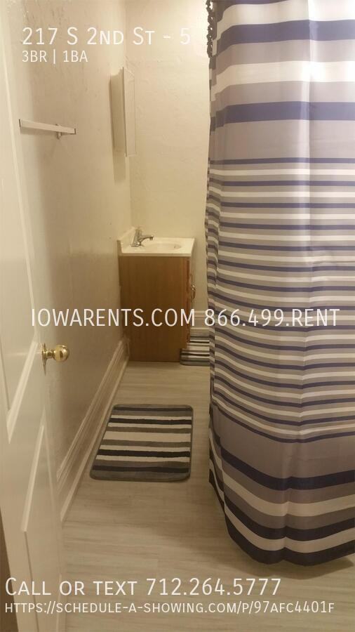 217 S 2nd St #5 - Photo 7 of 8