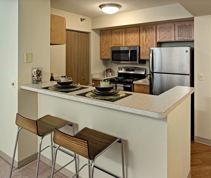 Downtown/Loring Park & & Spruce Pl #4-776 - Photo 2 of 8