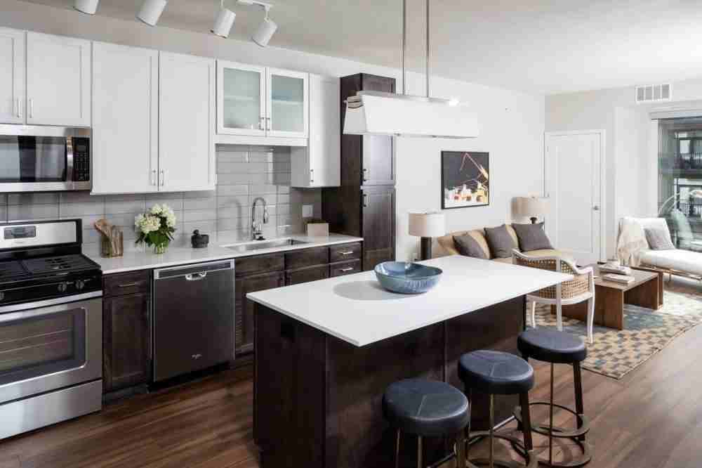 Lake & Dean Pkwy #4231 - Photo 5 of 14