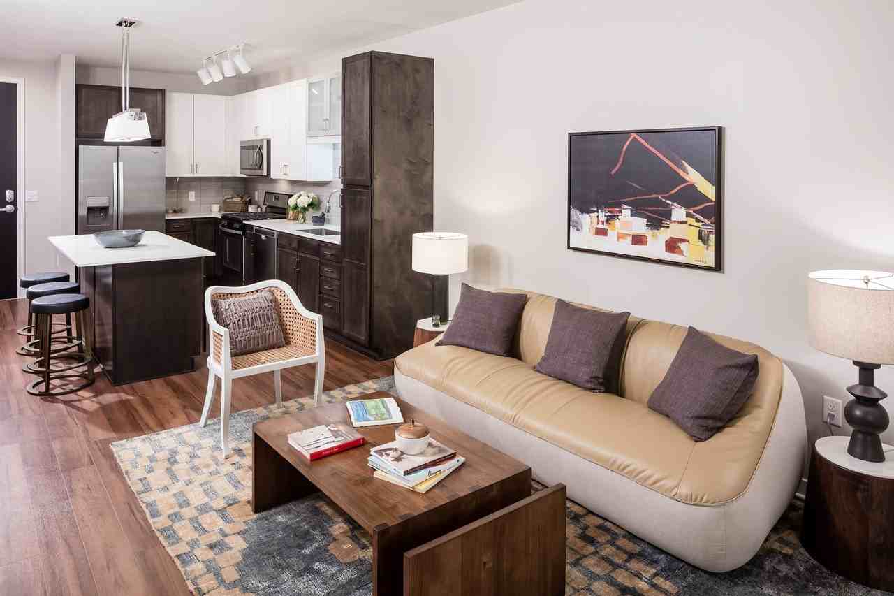 Lake & Excelsior Blvd #533 - Photo 5 of 16