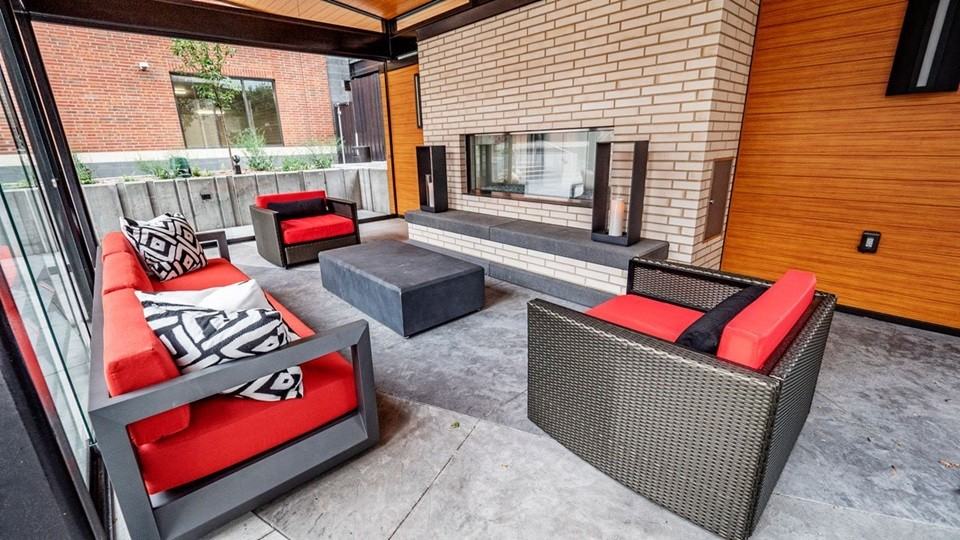 Lake & Irving Ave S #535 - Photo 5 of 11