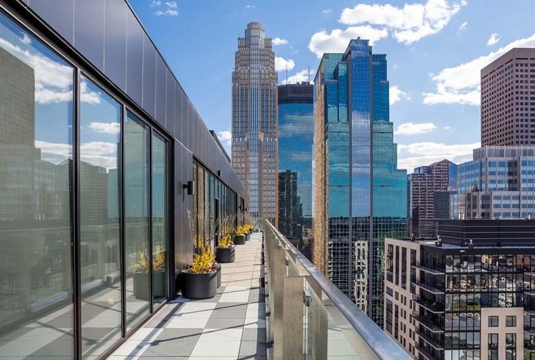 Marquette & S 5th St #504 - Photo 4 of 8