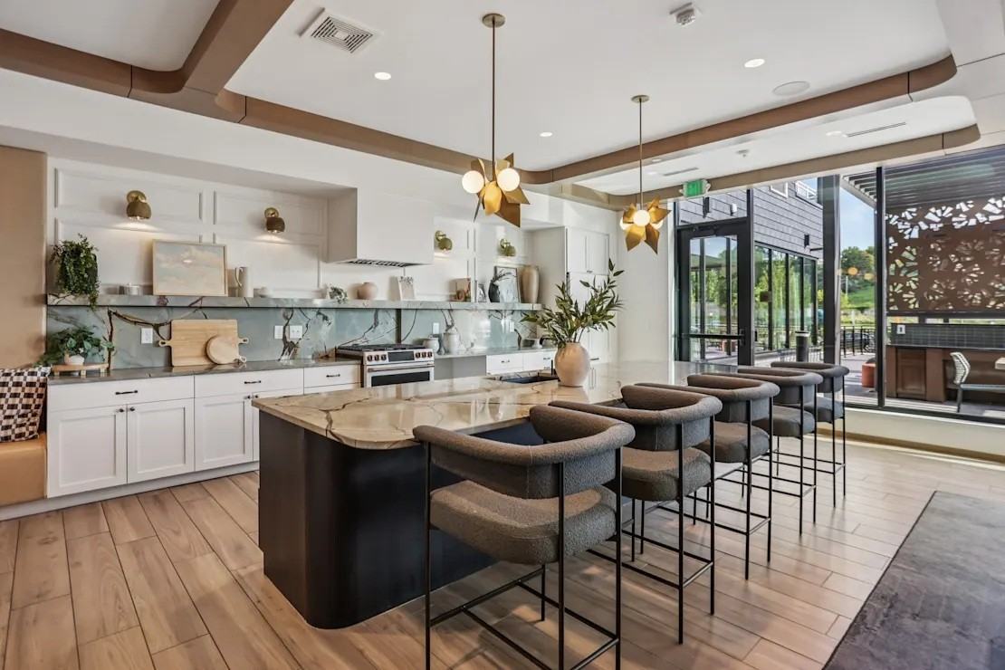 Wayzata & Hwy 169 #623 - Photo 6 of 23