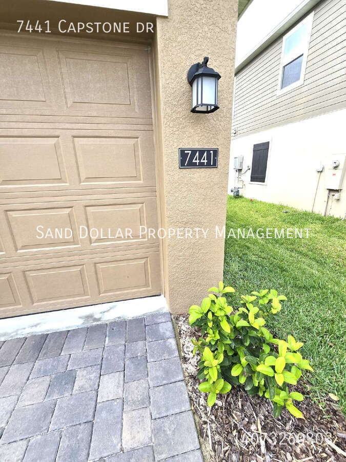7441 Capstone Dr - Photo 2 of 15