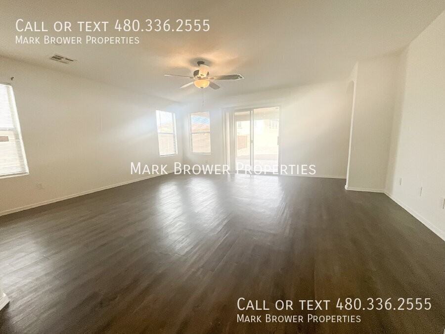 1492 E Leaf Rd - Photo 3 of 21