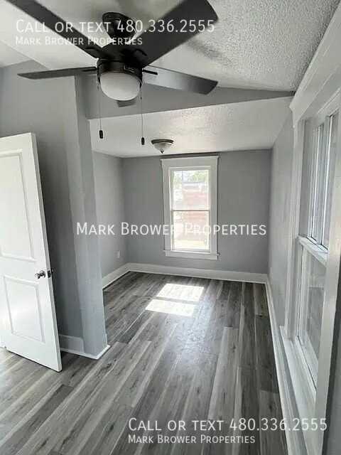 1331 W Monroe St - Photo 3 of 8