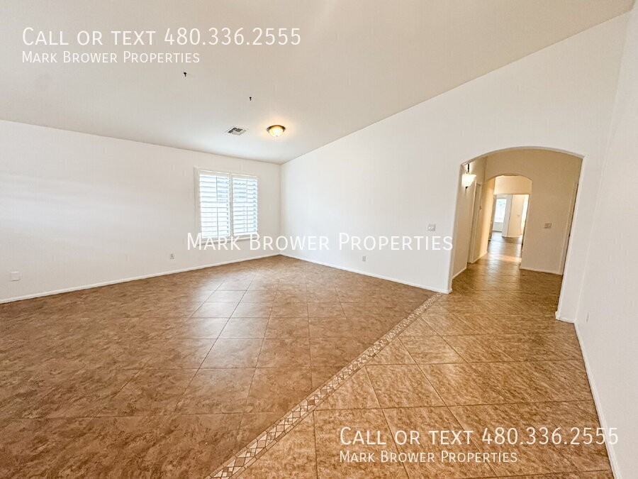 21657 N Dietz Dr - Photo 4 of 29