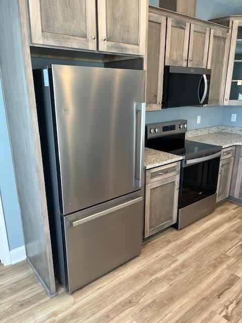 2512 Rolfe St - Photo 4 of 16