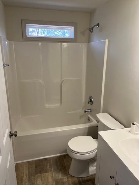 2514 Rolfe St - Photo 6 of 11