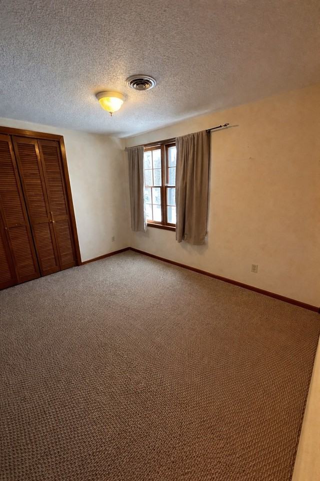 1260 Blanton St - Photo 6 of 10