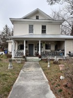 featured image of 337 1st Ave W #6