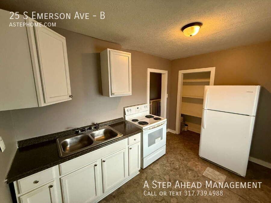 25 S Emerson Ave #B - Photo 4 of 11