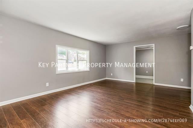 7517 Rainbow Dr - Photo 3 of 24