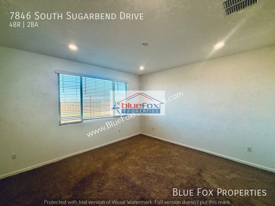 7846 S Sugarbend Dr - Photo 6 of 21