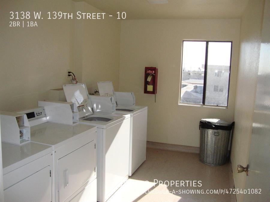 3138 W 139th St #10 - Photo 3 of 12