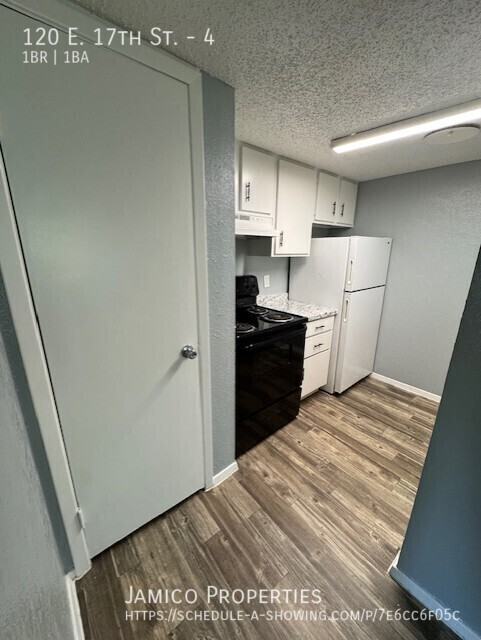 120 E 17th St #4 - Photo 6 of 12