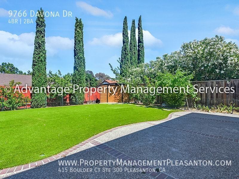 9766 Davona Dr - Photo 4 of 22