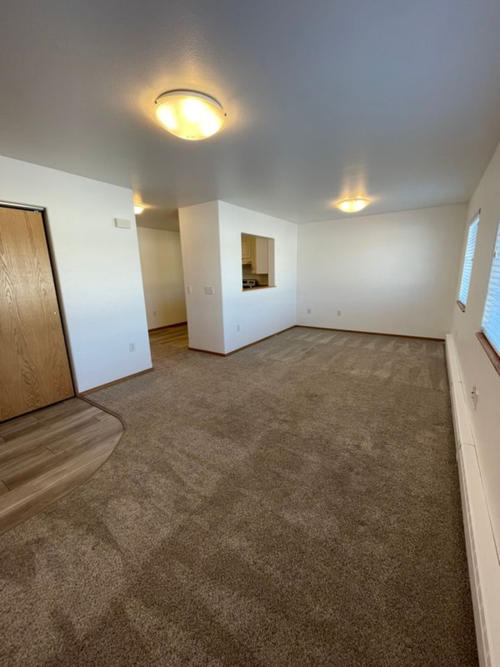 Northwood Apartments - Photo 2 of 10