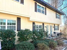 featured image of 1902 James St #C