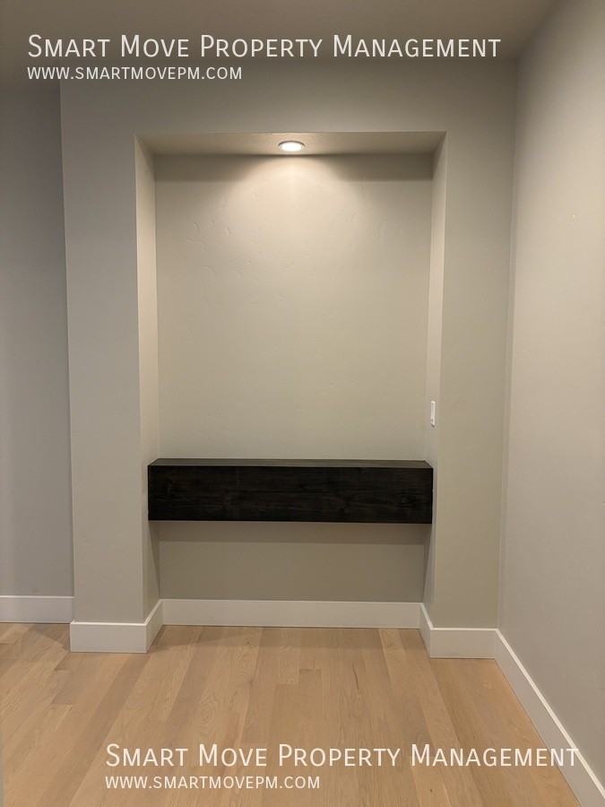 2929 E Heartleaf Ln - Photo 4 of 45