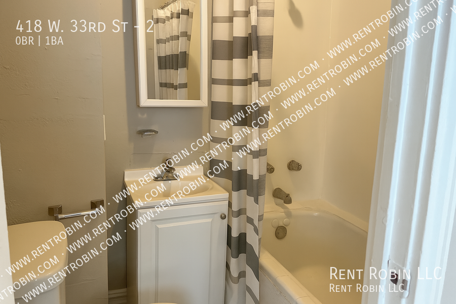 418 W 33rd St #2 - Photo 3 of 6