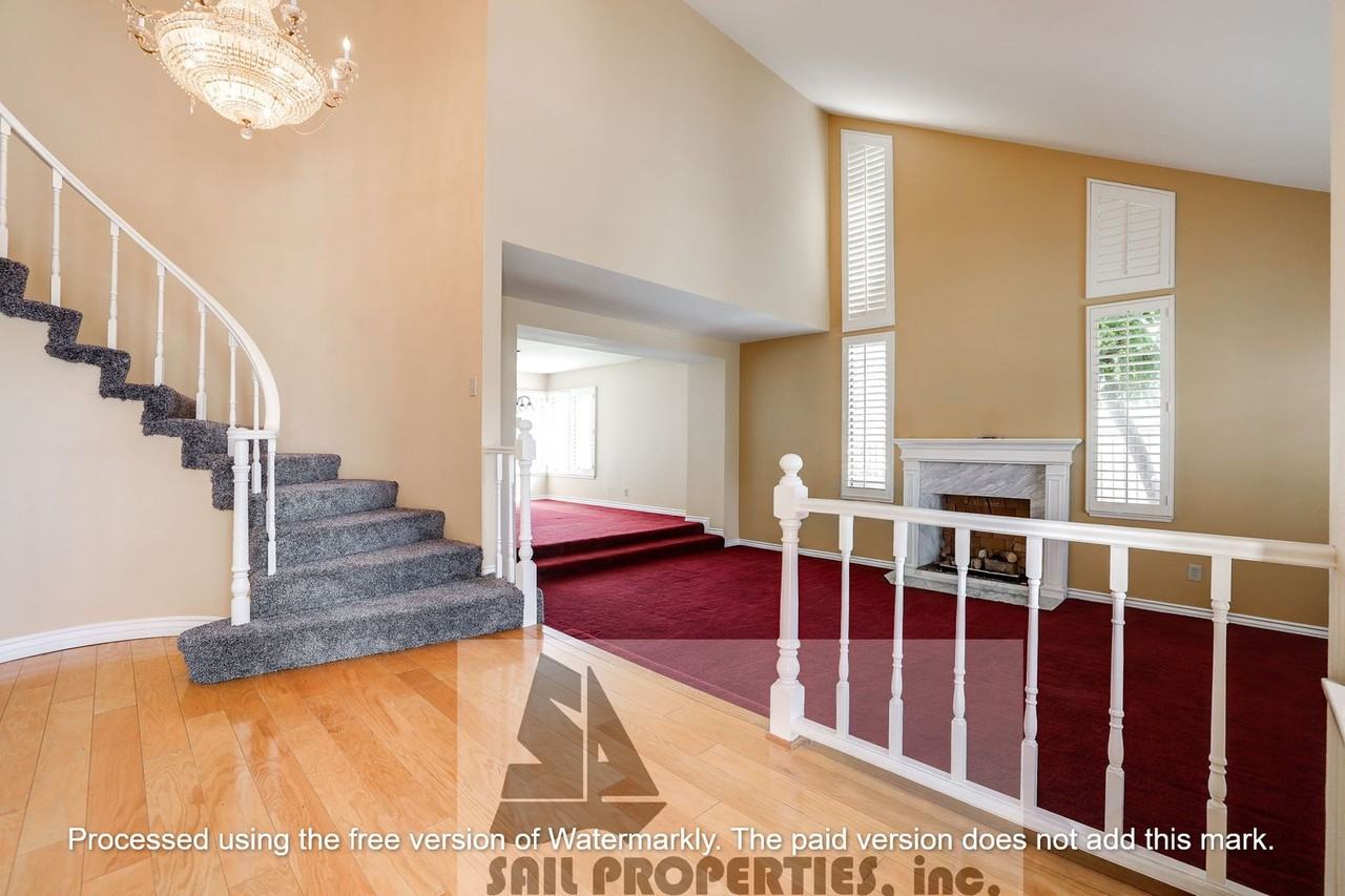 1818 Island Dr - Photo 2 of 20