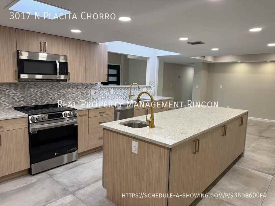 3017 N Placita Chorro - Photo 4 of 29