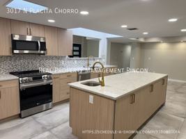 featured image of 3017 N Placita Chorro