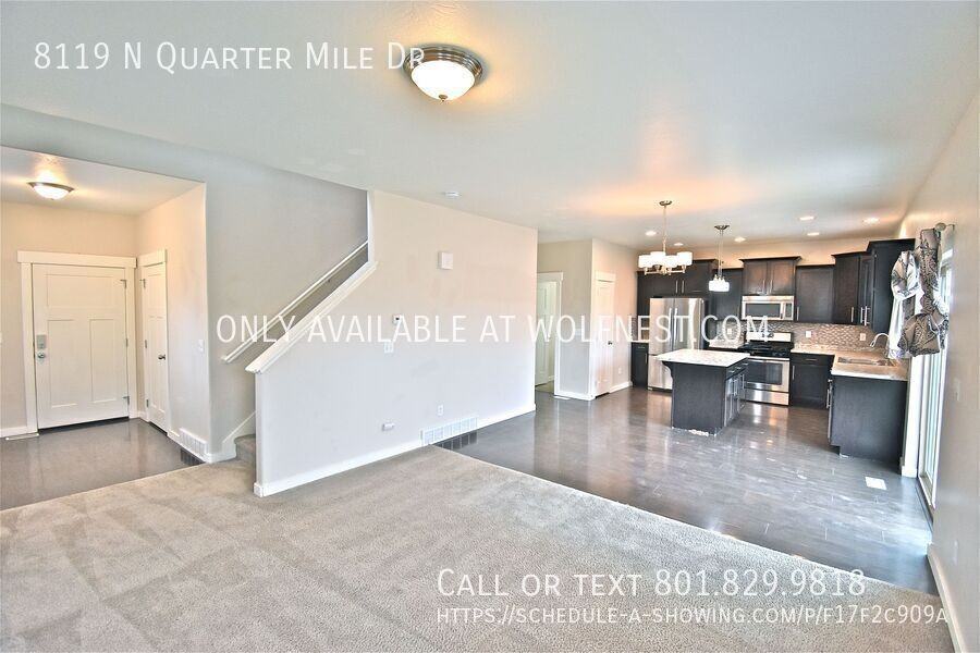 8119 N Quarter Mile Dr - Photo 4 of 50