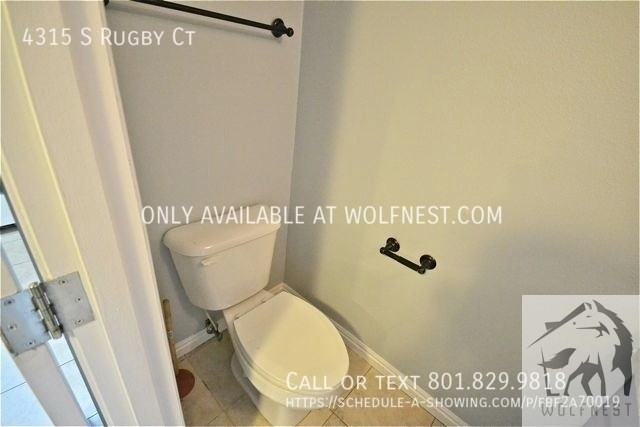 4315 S Rugby Ct - Photo 7 of 26