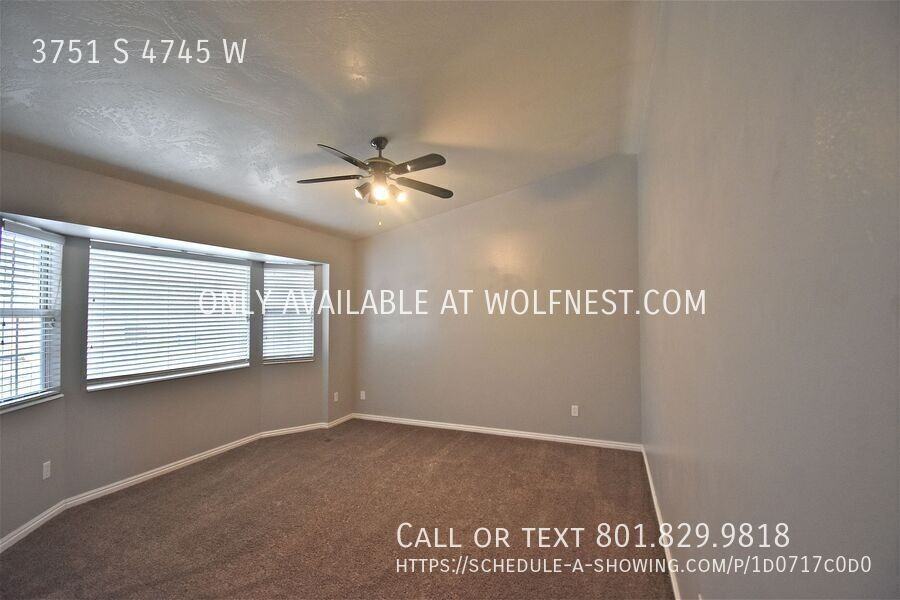 3751 S 4745 W - Photo 2 of 32