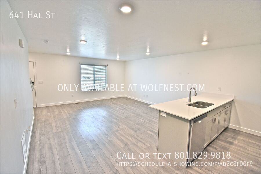 641 Hal St - Photo 5 of 32