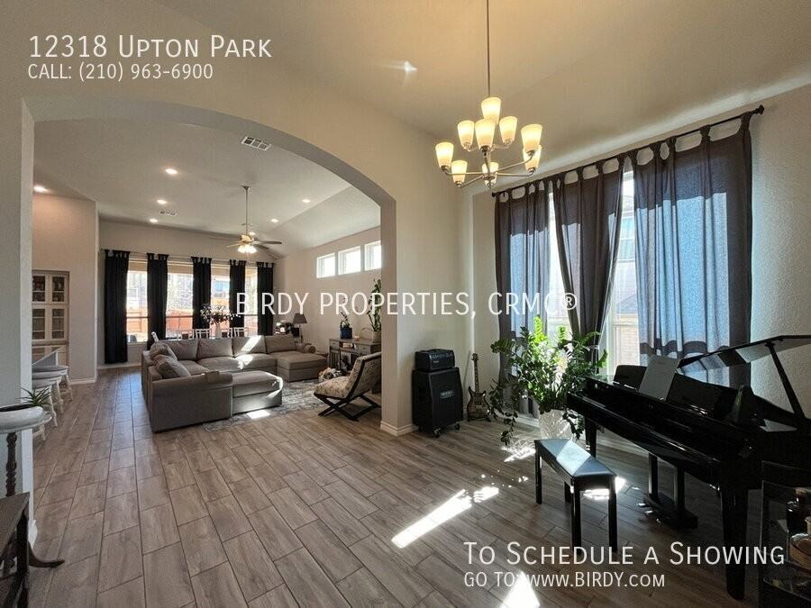 12318 Upton Park - Photo 3 of 50