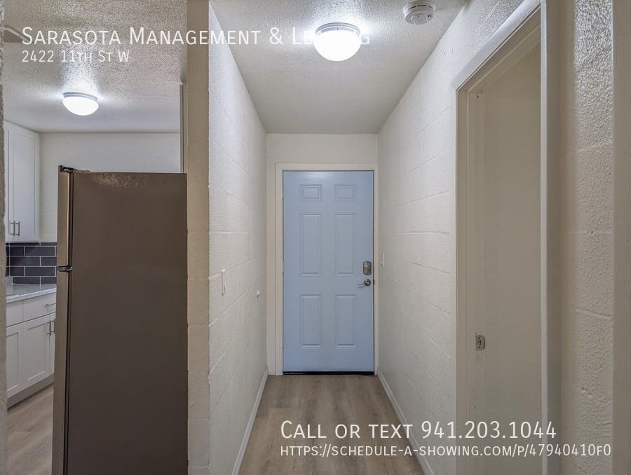 2422 11th St W - Photo 2 of 20
