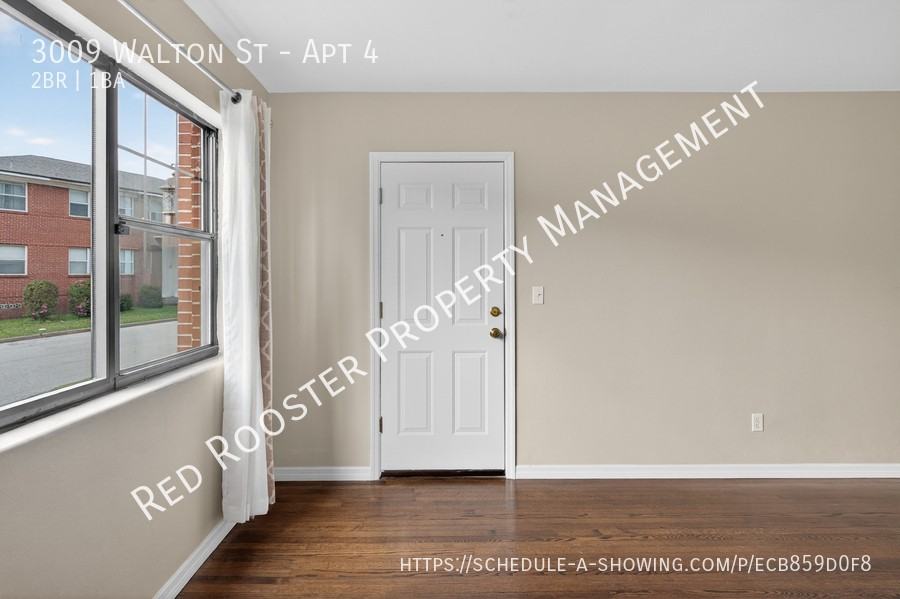3009 Walton St #4 - Photo 4 of 23