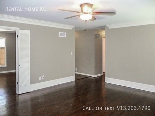 5521 W 98th Pl - Photo 7 of 20