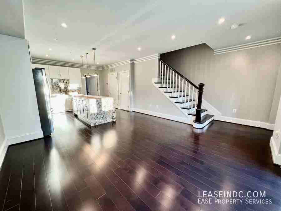 4525 1/2 Georgia Ave Nw #1 - Photo 4 of 31