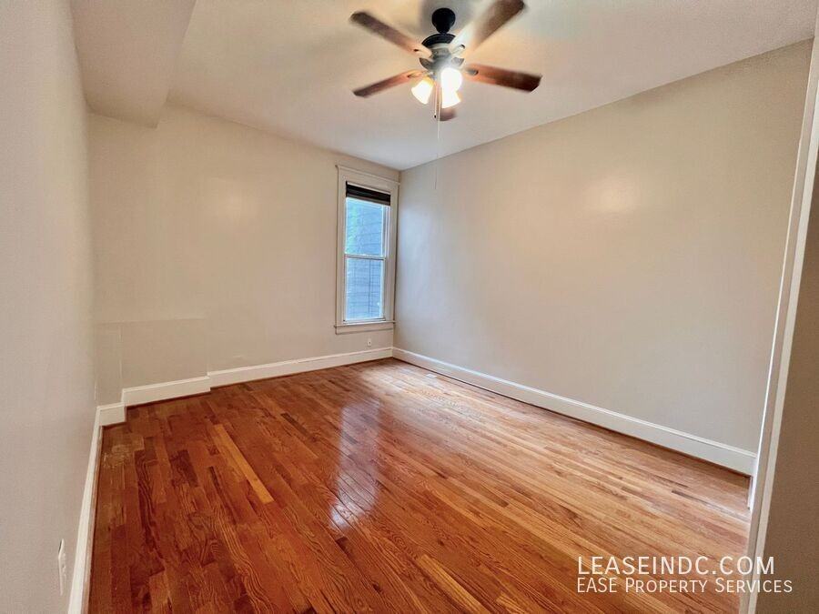 3613 New Hampshire Ave Nw - Photo 5 of 17