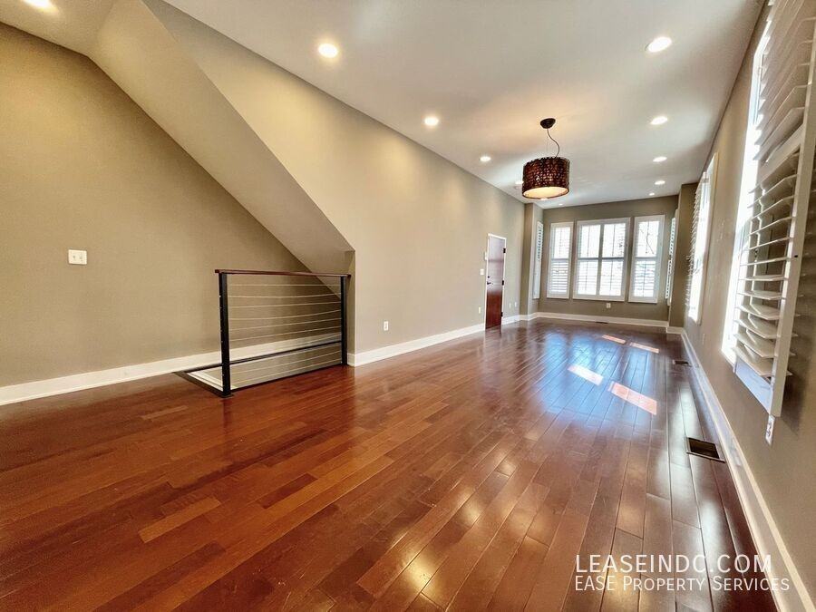 1004 N St Nw #1 - Photo 5 of 26