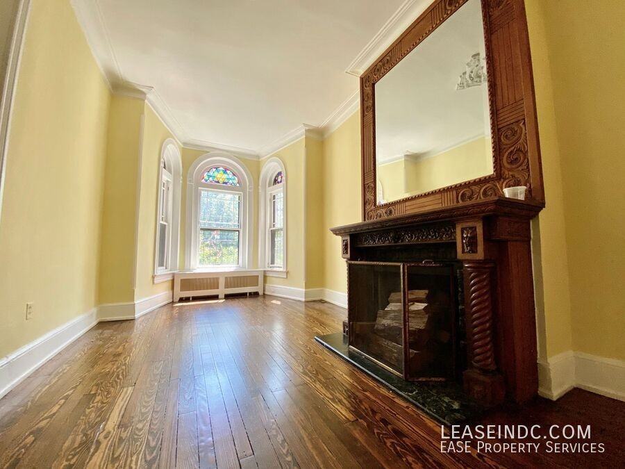 1501 R St Nw - Photo 6 of 32