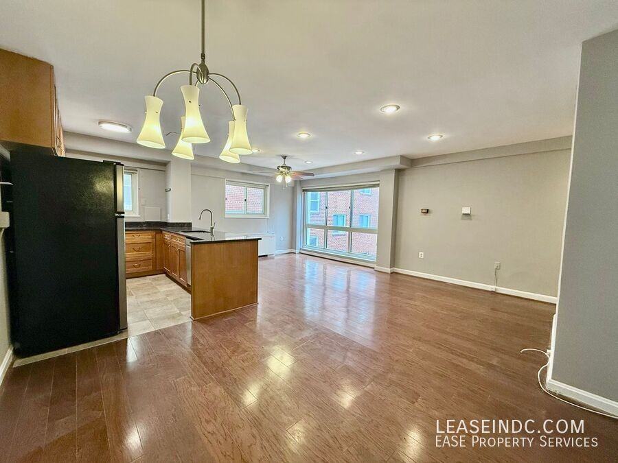 5315 Connecticut Ave Nw #603 - Photo 4 of 20