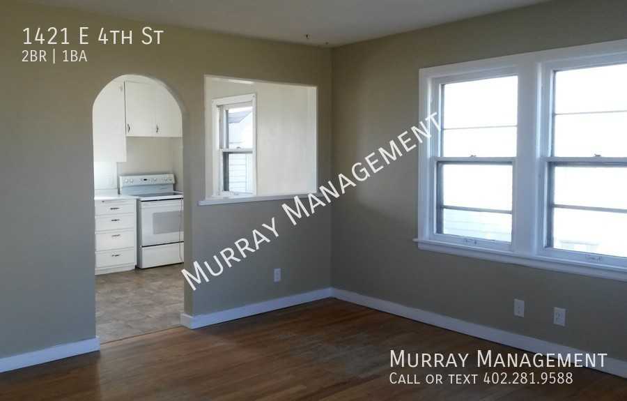 1421 E 4th St - Photo 2 of 8