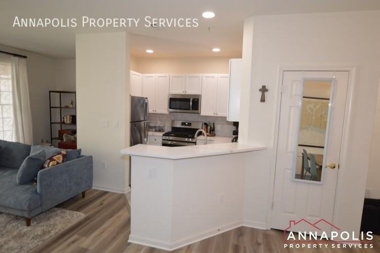 504 Mathias Hammond Way #101 - Photo 6 of 32