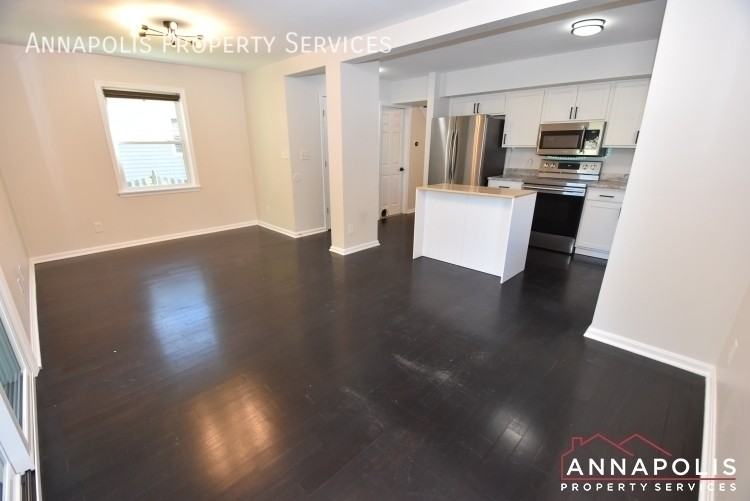 114 Oakwood Rd - Photo 4 of 28