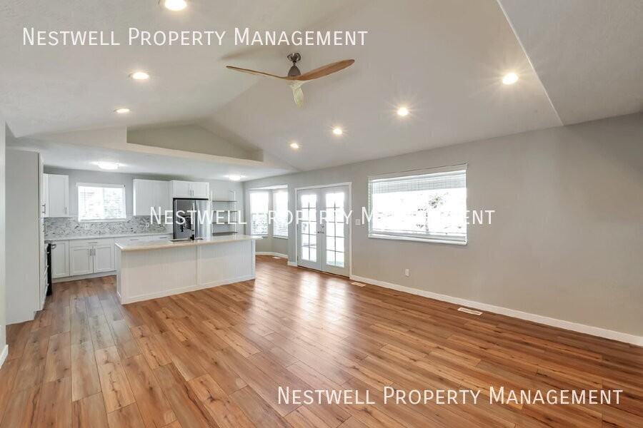 3641 S Sunrise Dr - Photo 2 of 29