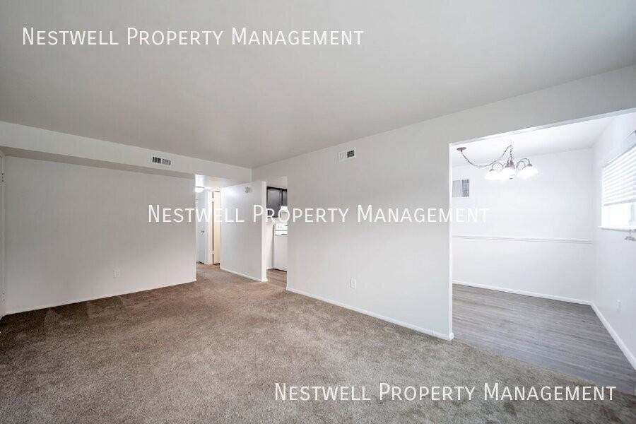 8453 S Westbridge Rd - Photo 6 of 20