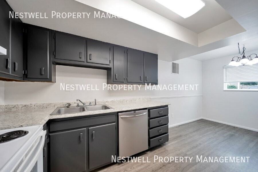 8453 S Westbridge Rd - Photo 7 of 21