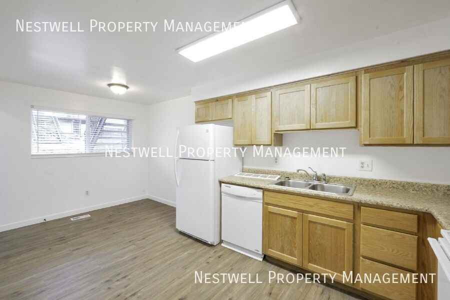 325 E 1000 N #4 - Photo 2 of 19