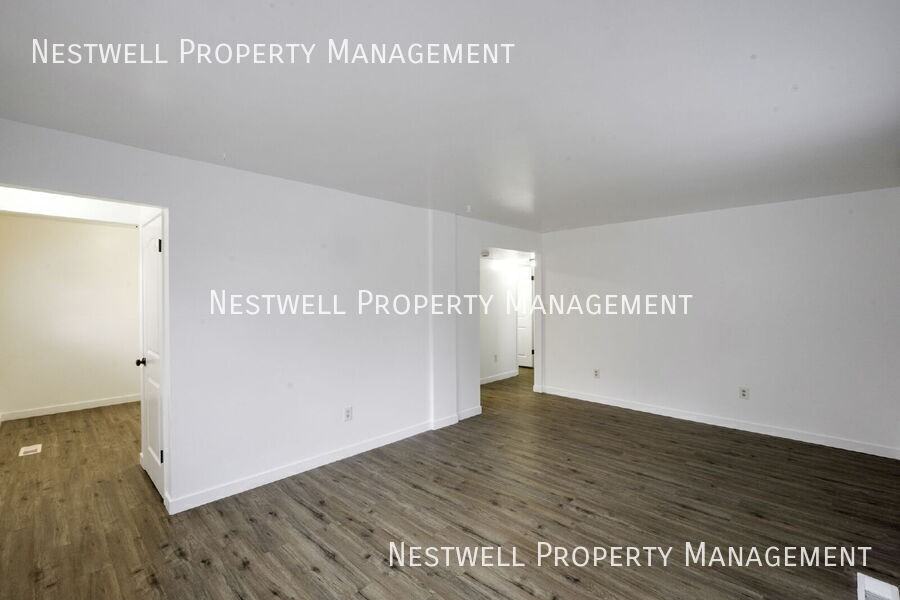 325 E 1000 N #4 - Photo 6 of 19