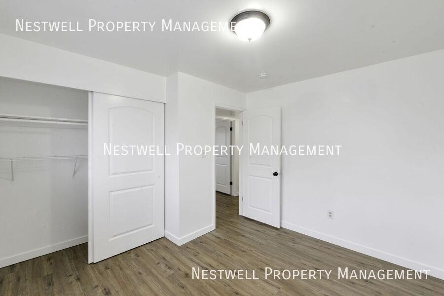 325 E 1000 N #4 - Photo 7 of 19